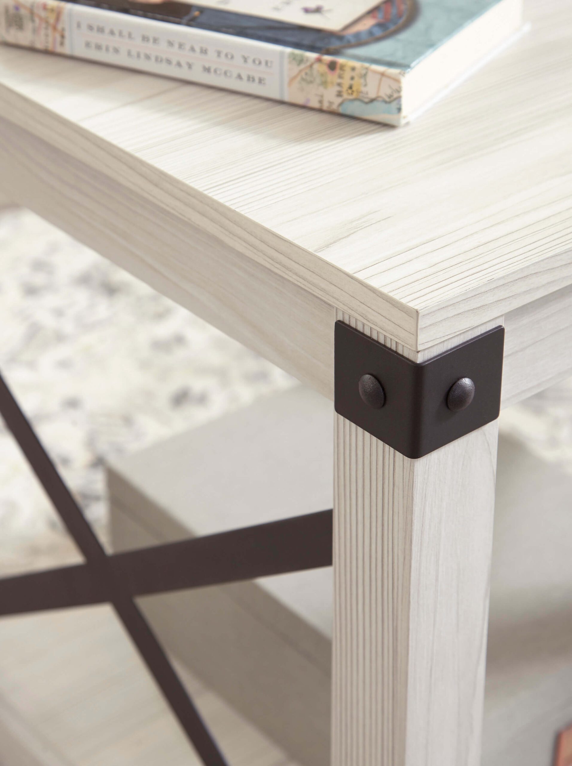 Bayflynn End Table by Ashley close up product image