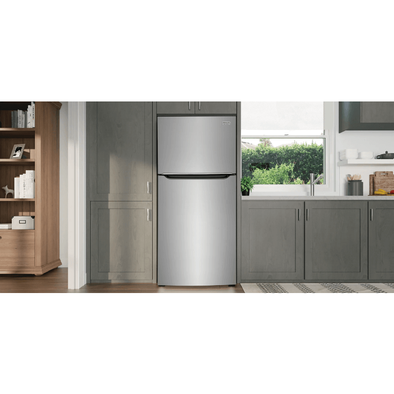 Frigidaire Gallery 20.0 Cu. Ft. Top Freezer Refrigerator in room product image