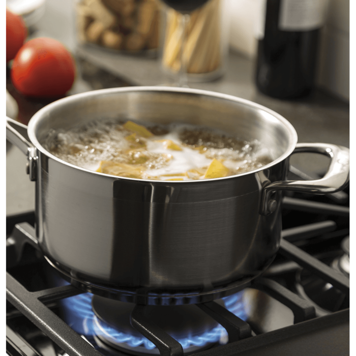 JGBS66DEKBB GE® 30" Free-Standing Gas Range With Digital Oven Controls burner close up product image