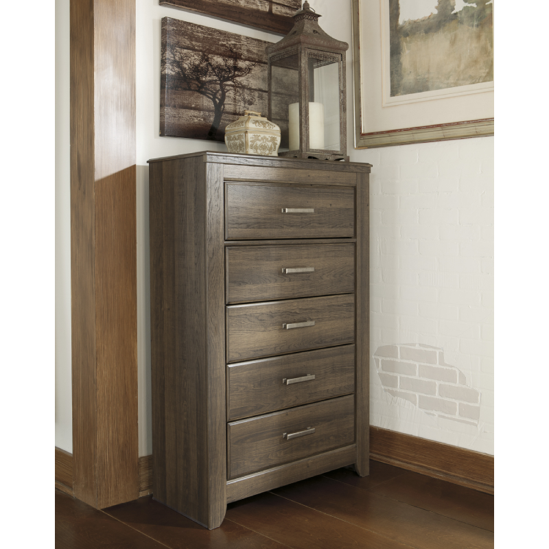Juararo 5 Drawer Chest By Ashley Juararo 5 Drawer Chest By Ashley in room product image