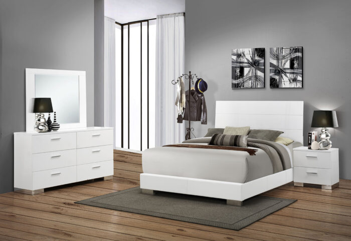 Felicity 4-piece Eastern King Bedroom Set White High Gloss product image