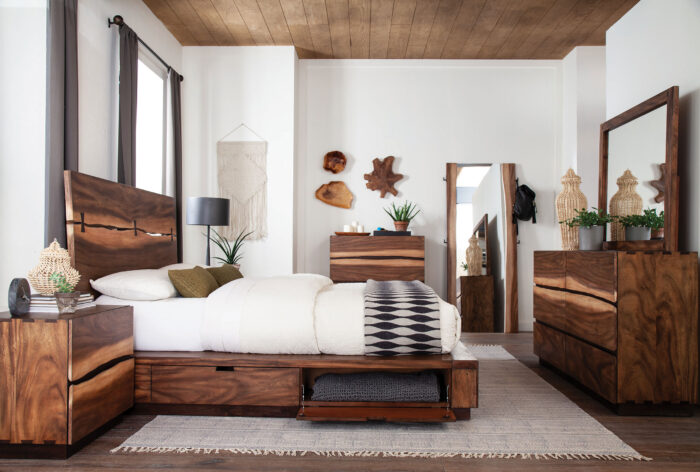 Winslow 4-piece Queen Bedroom Set Smokey Walnut product image