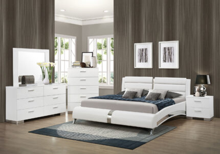 Jeremaine 5-piece California King Bedroom Set White product image