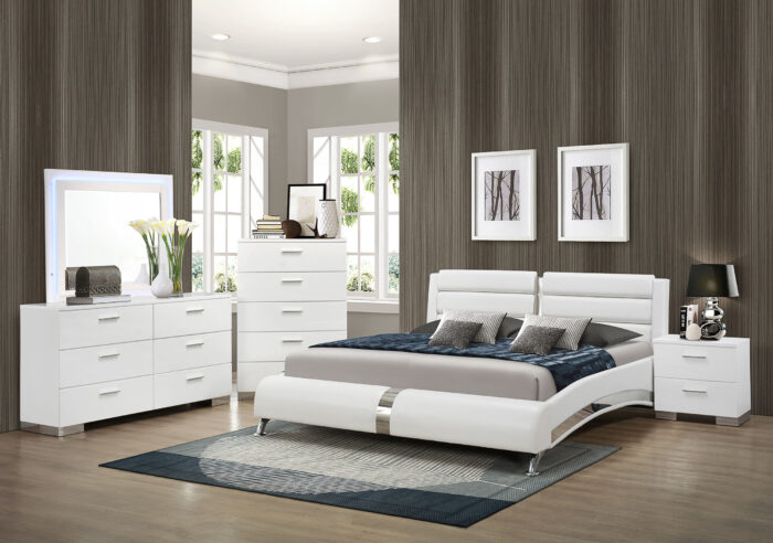 Jeremaine 5-piece Queen Bedroom Set White product image