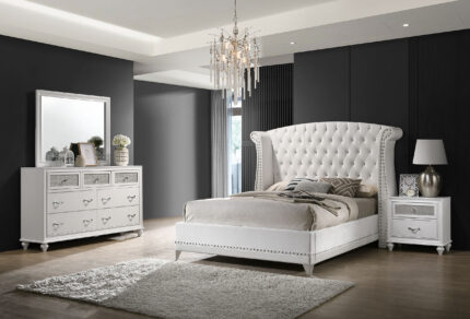 Barzini 4-piece Eastern King Bedroom Set White product image
