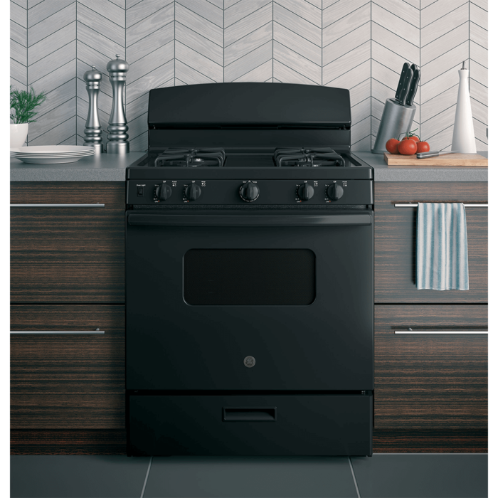 JGBS10DEMBB GE® 30" Free-Standing Front Control Gas Range in room product image