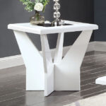Dubendorf End Table - Furniture of America product image