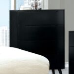 Lennart II Chest - Furniture of America product image