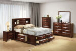 5 Pc Queen Bedroom Set - Furniture of America product image