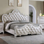 Ventresca Queen Bed - Furniture of America product image