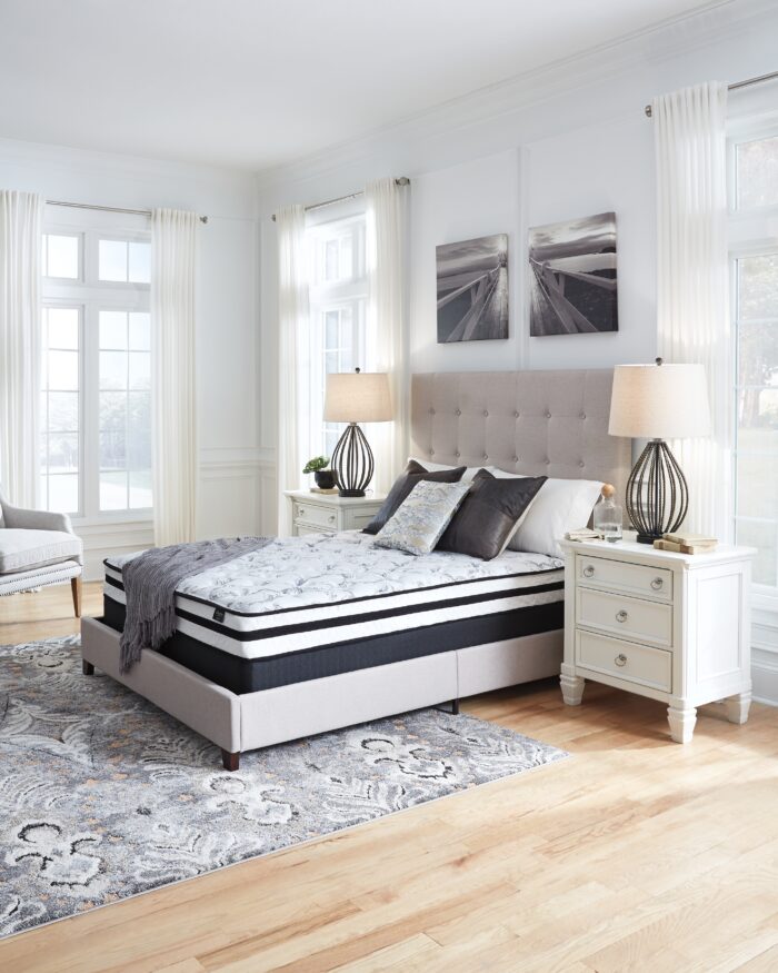 8 Inch Chime Innerspring King Mattress in a Box product image