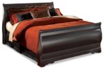 Huey Vineyard Queen Sleigh Bed product image