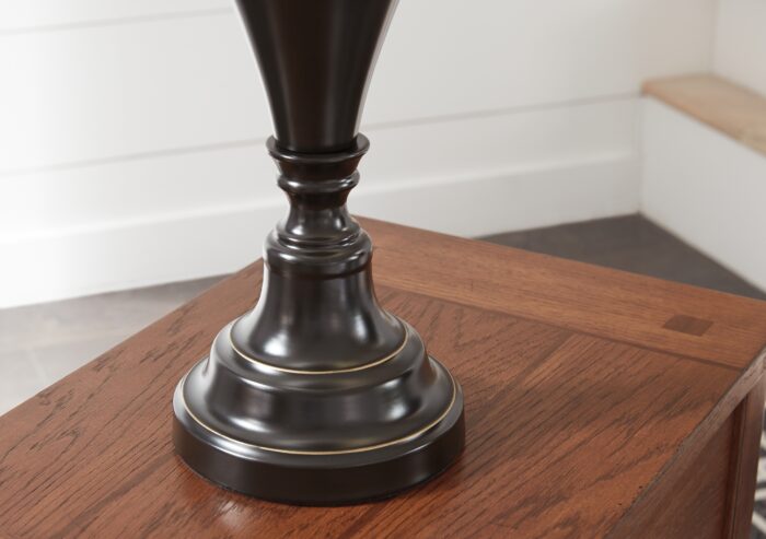 Darlita Table Lamp (Set of 2) product image
