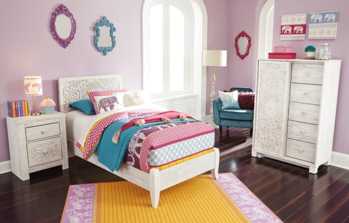 Paxberry Nightstand product image