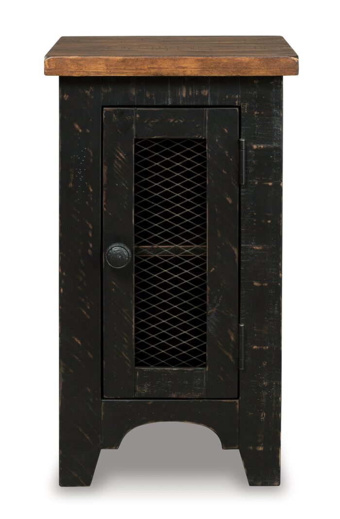 Valebeck Chairside End Table product image