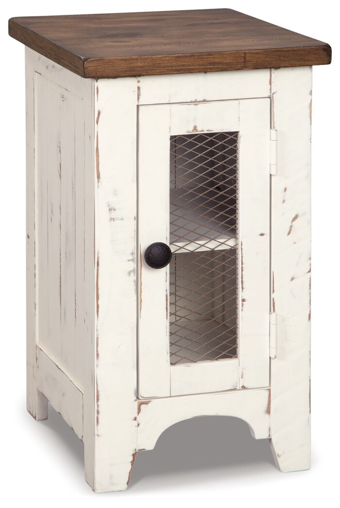 Wystfield Chairside End Table product image