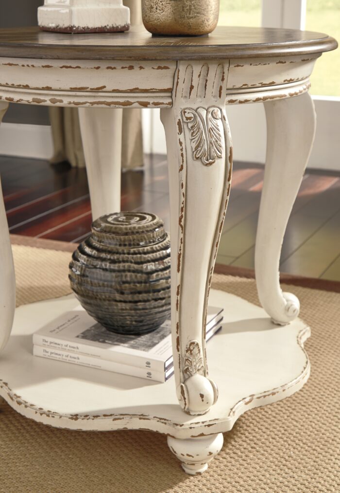 Realyn End Table product image
