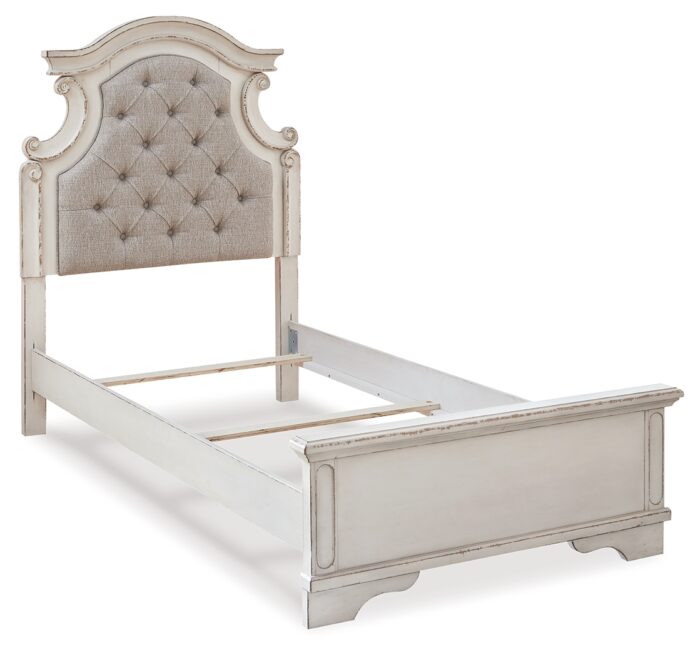 Realyn Twin Panel Bed product image