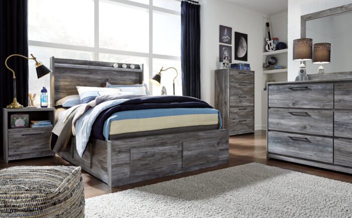 Baystorm Full Panel Bed with 4 Storage Drawers product image
