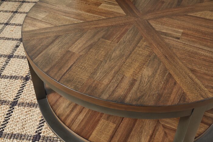 Roybeck Table (Set of 3) product image