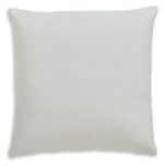 Gyldan Pillow (Set of 4) product image