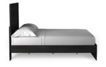 Belachime Queen Panel Bed product image