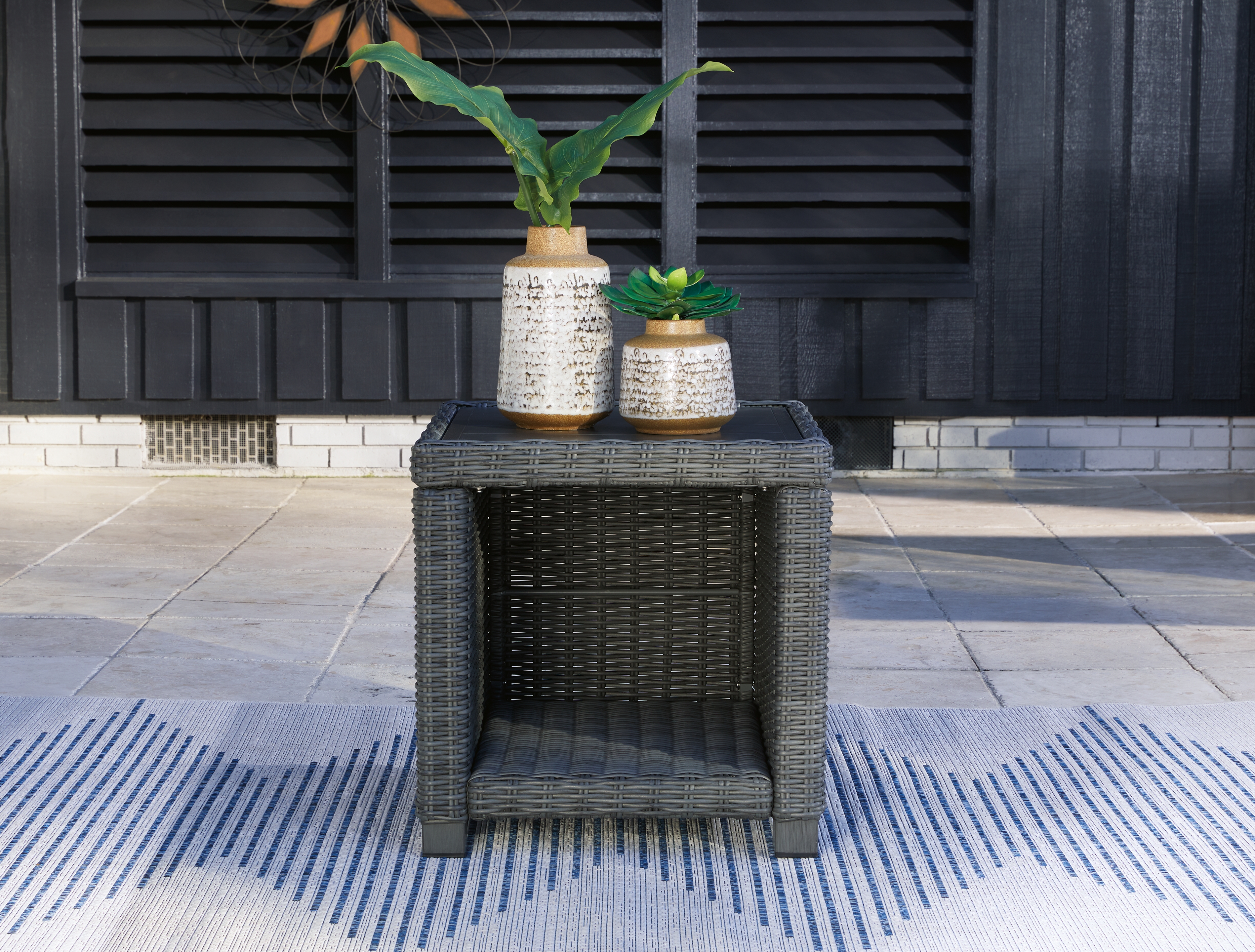Elite Park Outdoor End Table product image