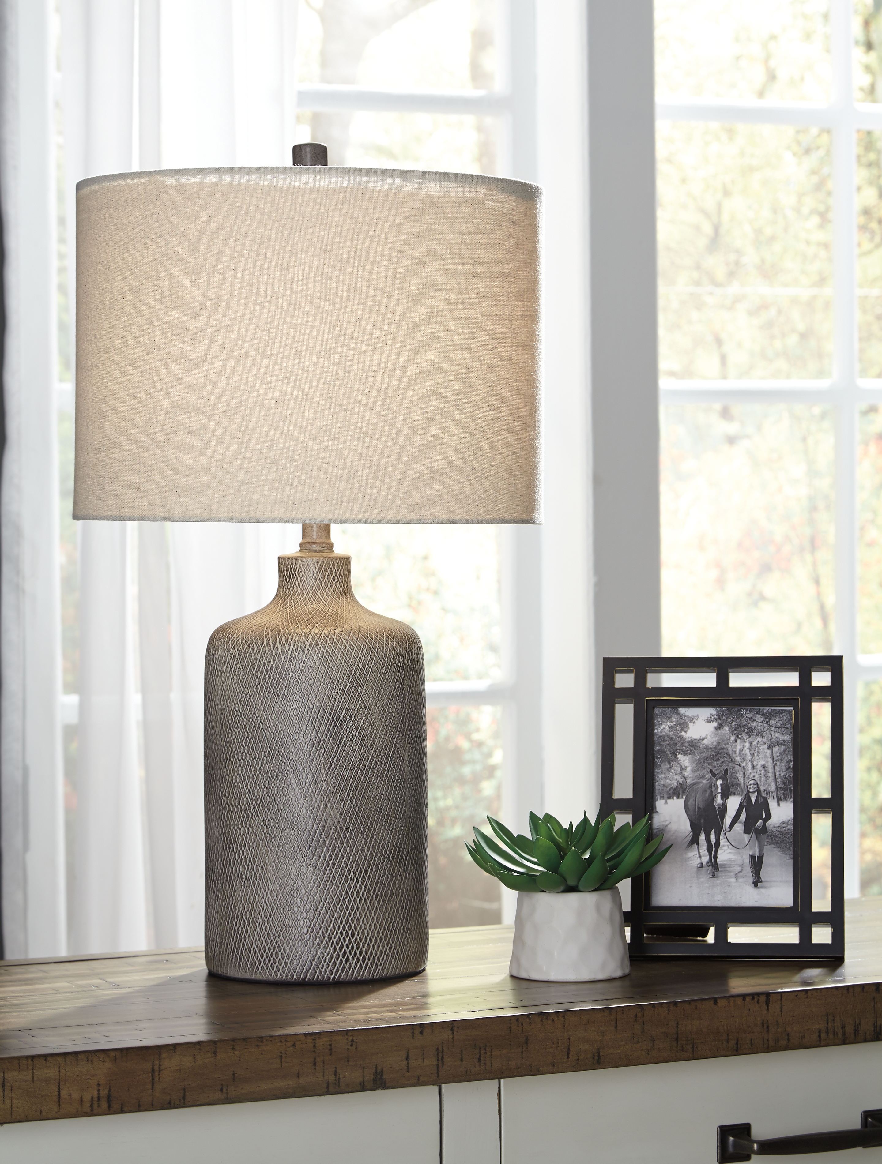 Linus Table Lamp product image