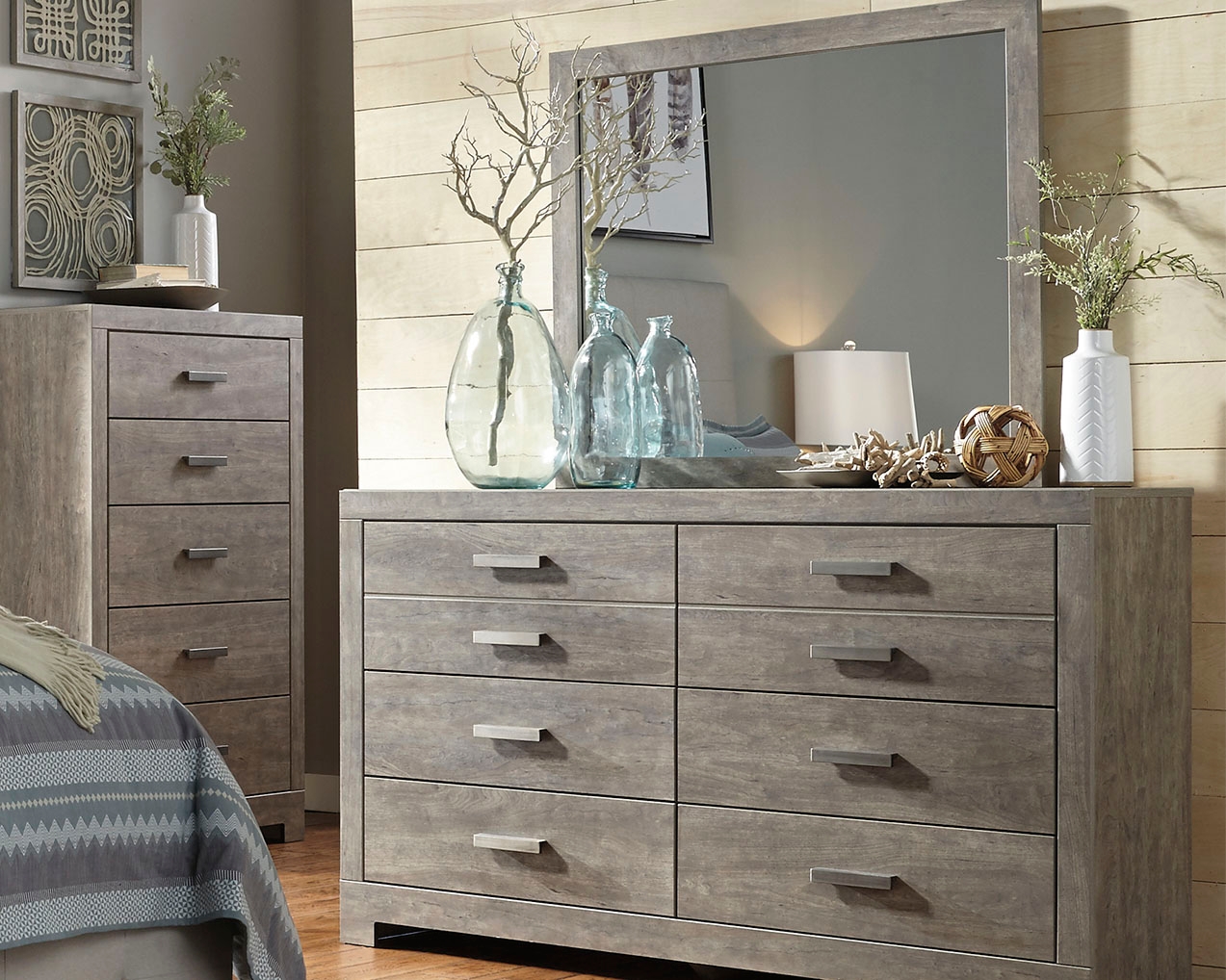 Culverbach Dresser and Mirror product image