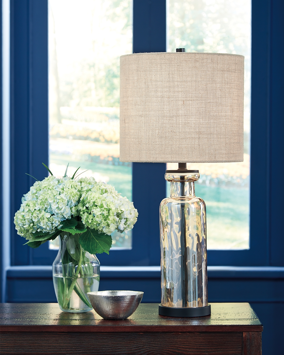 Laurentia Table Lamp product image