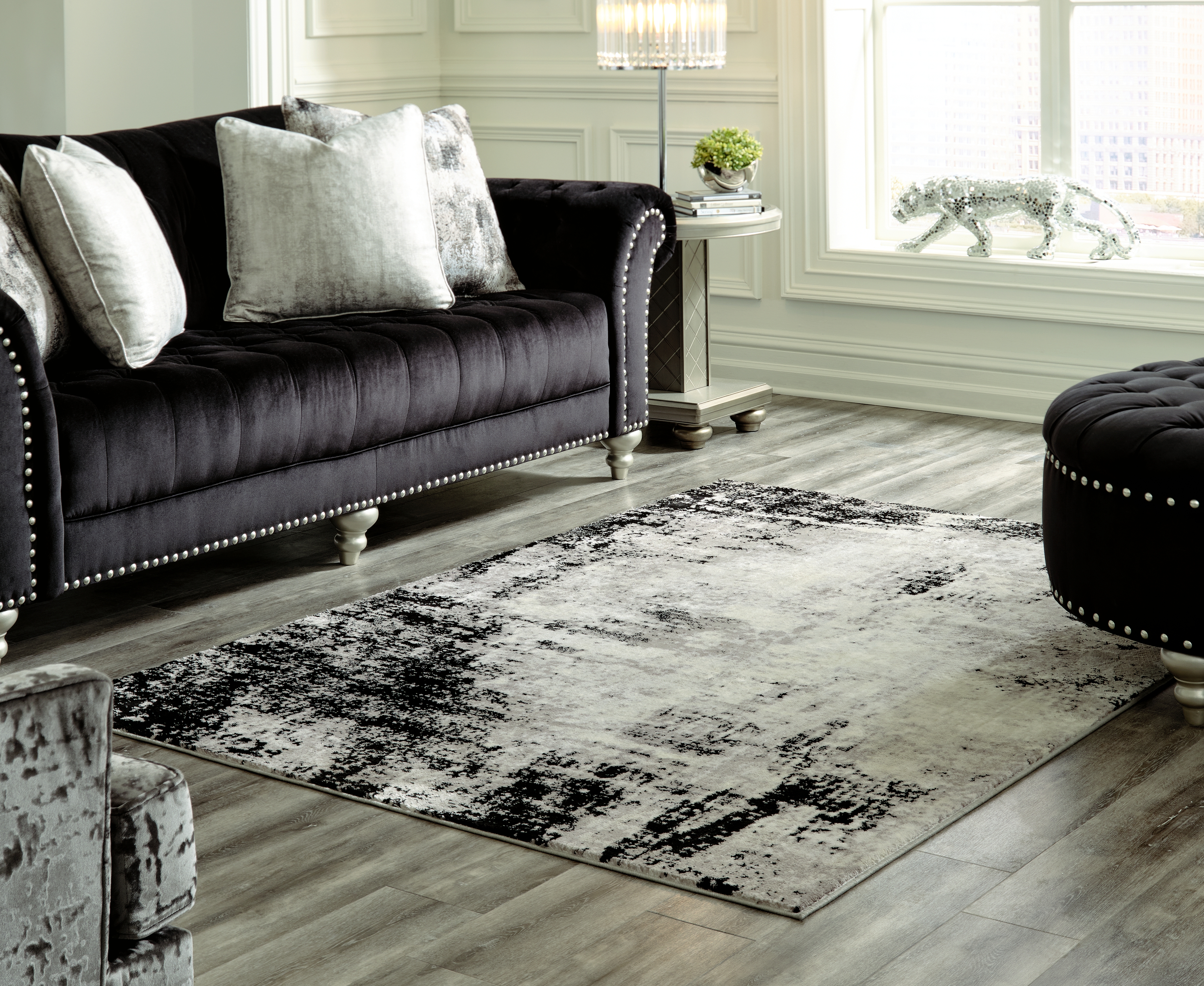 Zekeman 7'10" x 10' Rug product image