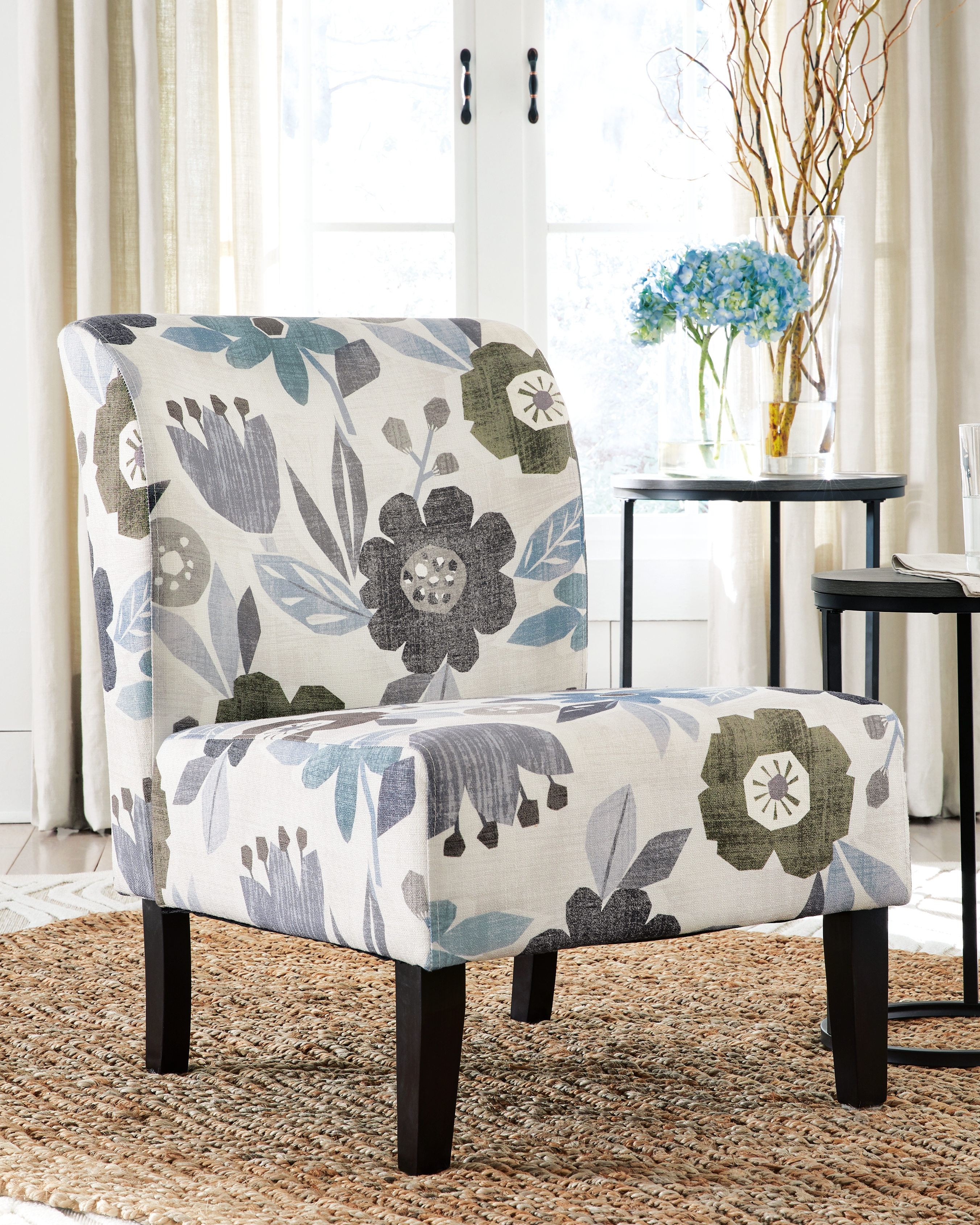 Triptis Accent Chair product image