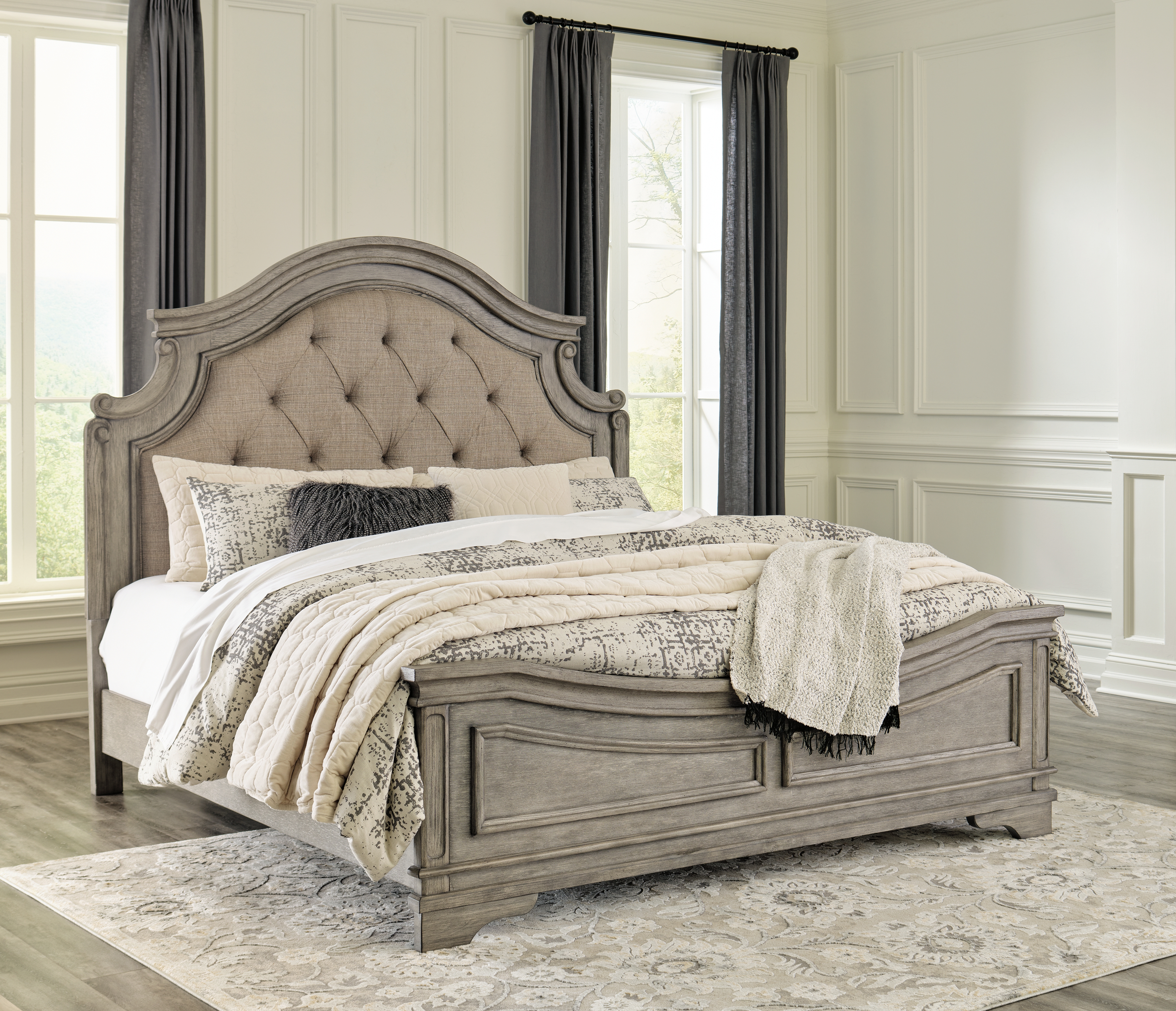 Lodenbay California King Panel Bed product image